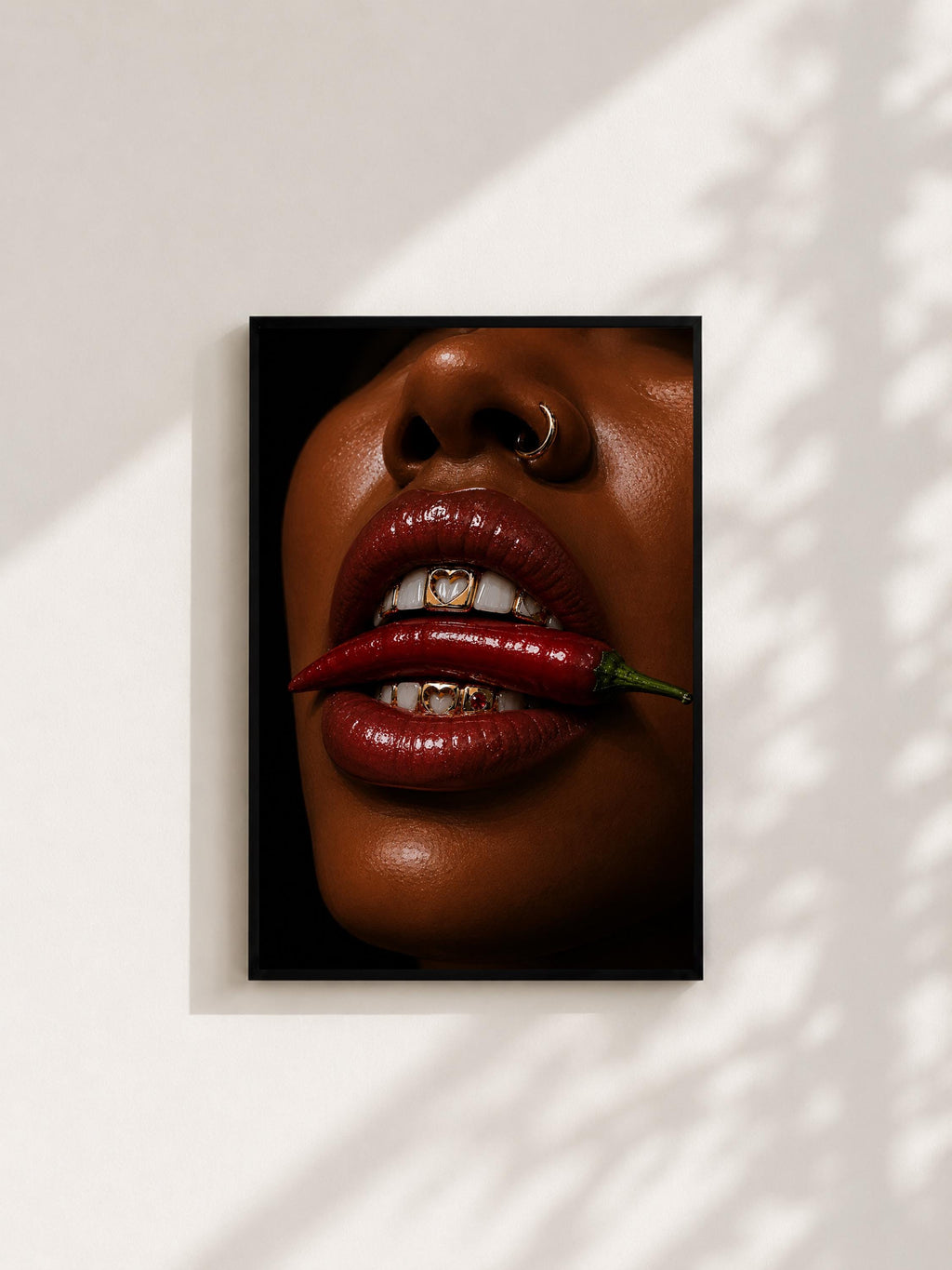Wandbild - Chilli Lips Grillz Wall Art Poster Frauen Femme Weiblichkeit Wanddeko Kunst für Wohnzimmer Schlafzimmer Modern Print Pop Art __etsy:8142663713