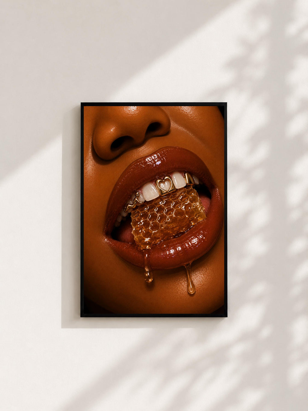 Wandbild - Honey Lips Grillz Wall Art Poster Frauen Femme Weiblichkeit Wanddeko Kunst für Wohnzimmer Schlafzimmer Modern Print Pop Art __etsy:8142658419